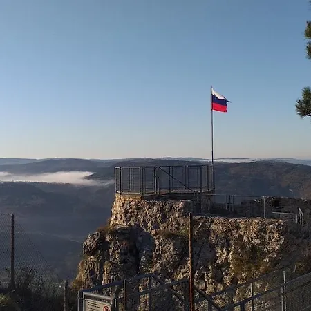 Beautiful Črni Kal